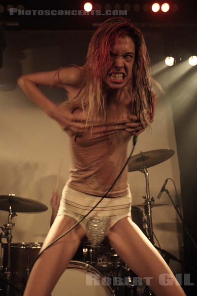 STARCRAWLER - 2017-10-26 - PARIS - Les Bains - 